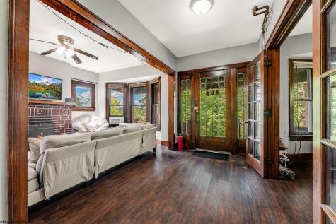 524 Pearl Avenue Morgantown WV 26505