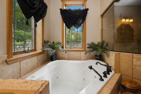 308 Diamond Cove Road Bridgeport WV 26330