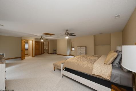 308 Diamond Cove Road Bridgeport WV 26330