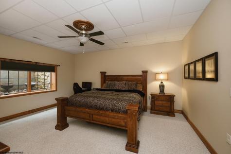 308 Diamond Cove Road Bridgeport WV 26330