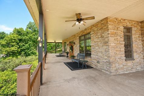 308 Diamond Cove Road Bridgeport WV 26330