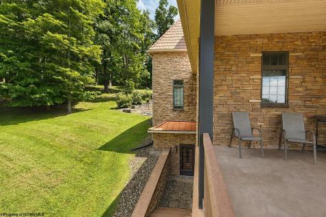 308 Diamond Cove Road Bridgeport WV 26330
