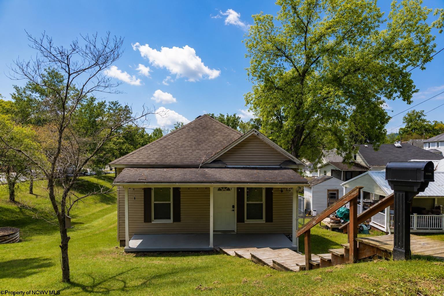 188 Parkway Drive Clarksburg WV 26301