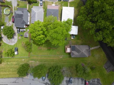 188 Parkway Drive Clarksburg WV 26301