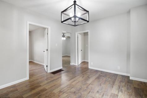 188 Parkway Drive Clarksburg WV 26301
