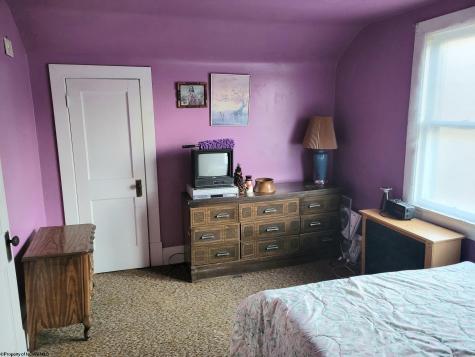 2040 Monumental Road Rivesville WV 26588