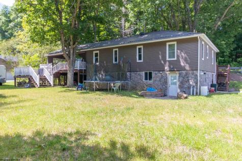 1726 Davisson Run Road Clarksburg WV 26301