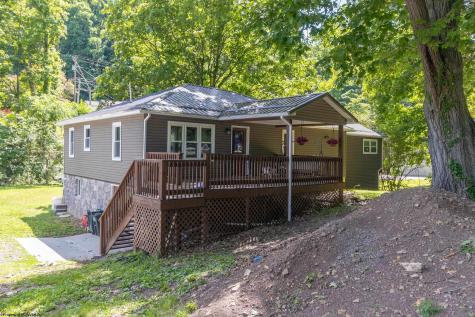1726 Davisson Run Road Clarksburg WV 26301