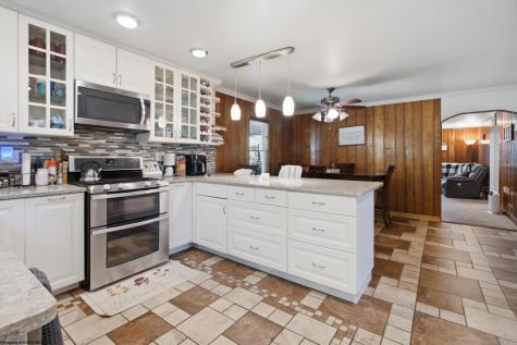 1726 Davisson Run Road Clarksburg WV 26301