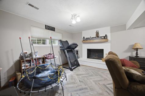 7 Coolview Lane Bridgeport WV 26330