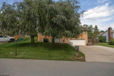 7 Coolview Lane Bridgeport WV 26330