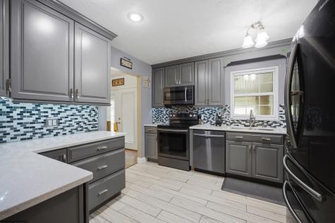 7 Coolview Lane Bridgeport WV 26330