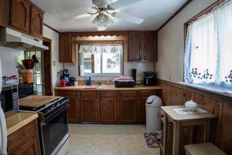 481 Meridan Street Morgantown WV 26505