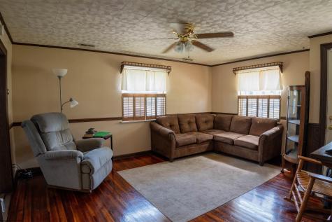 481 Meridan Street Morgantown WV 26505