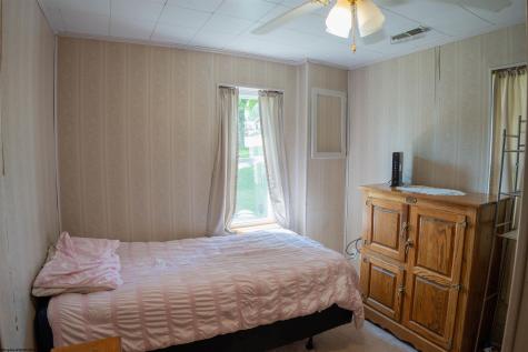 481 Meridan Street Morgantown WV 26505