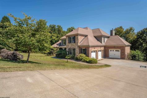 216 Mystic Drive Morgantown WV 26508