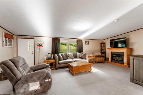 768 Nicholson Loop Road Morgantown WV 26508