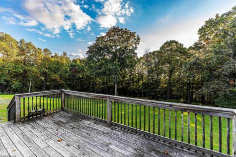 768 Nicholson Loop Road Morgantown WV 26508