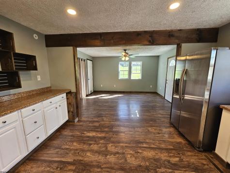 185 Powell Road Fairmont WV 26554