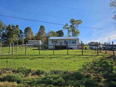 185 Powell Road Fairmont WV 26554