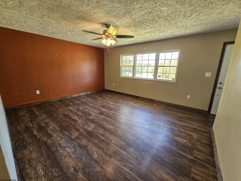 185 Powell Road Fairmont WV 26554