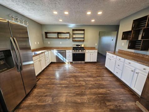 185 Powell Road Fairmont WV 26554