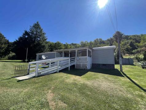 50 Boswell Street Tunnelton WV 26444