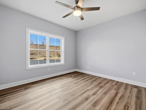 21 White Birch Circle Morgantown WV 26508-0000