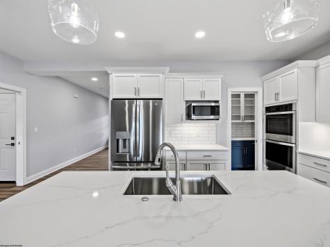 21 White Birch Circle Morgantown WV 26508-0000