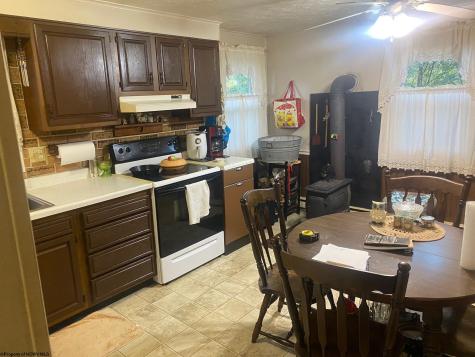 152 Spruce Street Parsons WV 26287