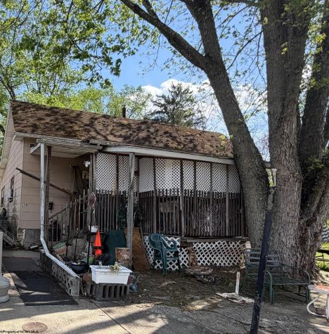 120 Robinson Street Fairmont WV 26554