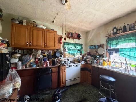 120 Robinson Street Fairmont WV 26554