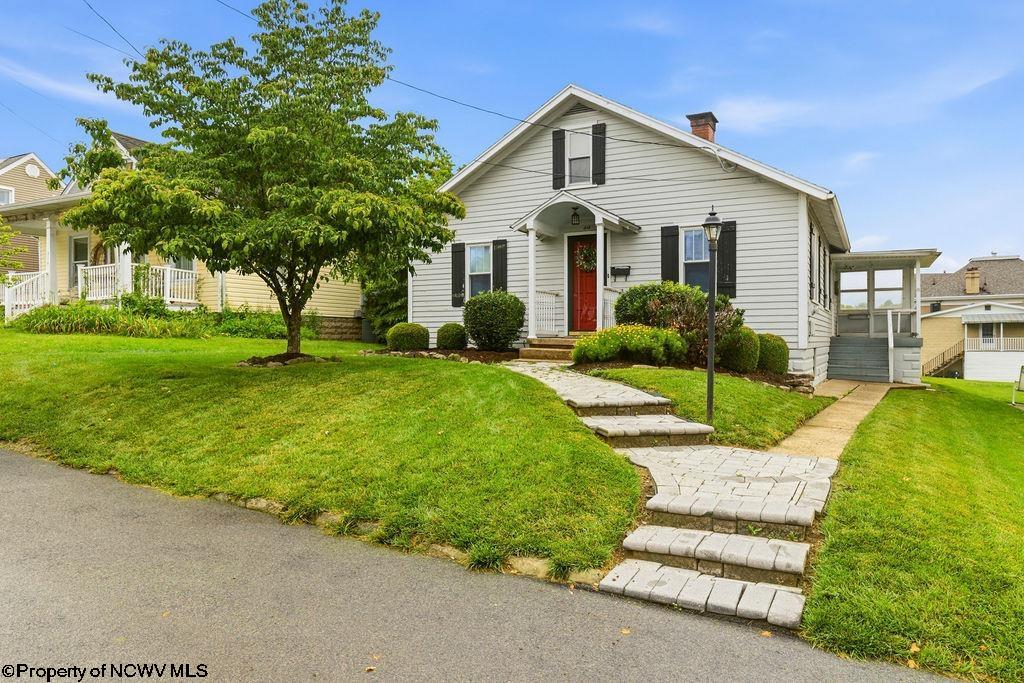 218 Gordon Street Bridgeport WV 26330-0000