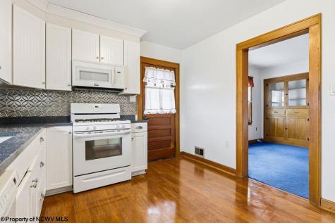 218 Gordon Street Bridgeport WV 26330-0000