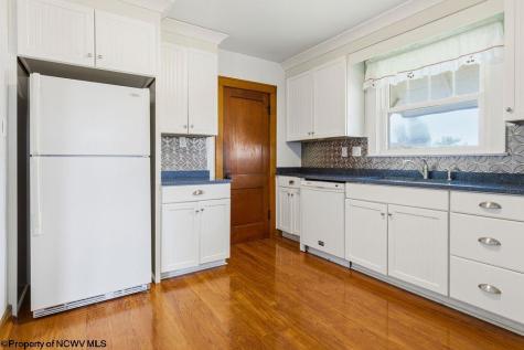 218 Gordon Street Bridgeport WV 26330-0000