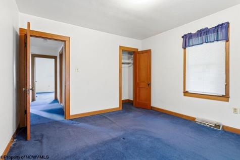 218 Gordon Street Bridgeport WV 26330-0000