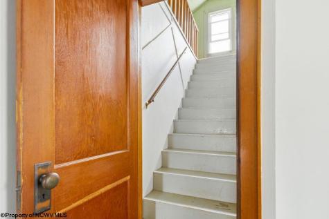 218 Gordon Street Bridgeport WV 26330-0000