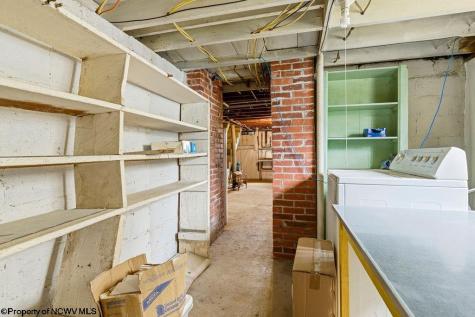 218 Gordon Street Bridgeport WV 26330-0000