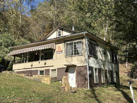 130 Otter Lane Gassaway WV 26624