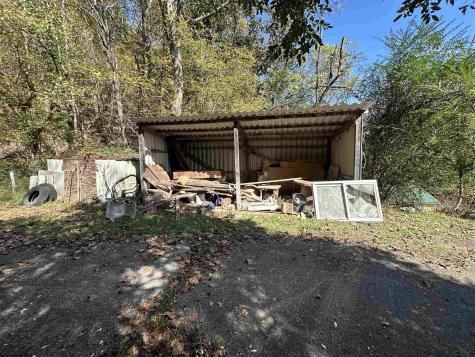 130 Otter Lane Gassaway WV 26624