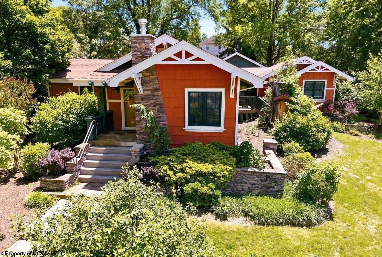 895 Fairfax Drive Morgantown WV 26505