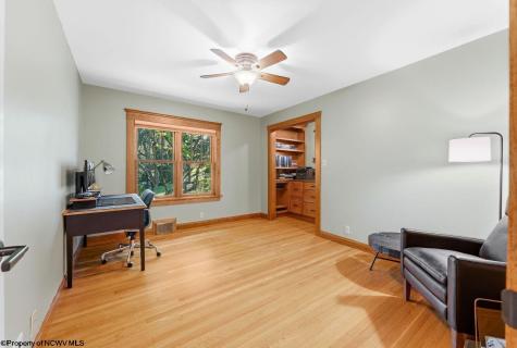 895 Fairfax Drive Morgantown WV 26505