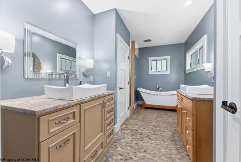895 Fairfax Drive Morgantown WV 26505
