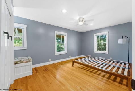895 Fairfax Drive Morgantown WV 26505
