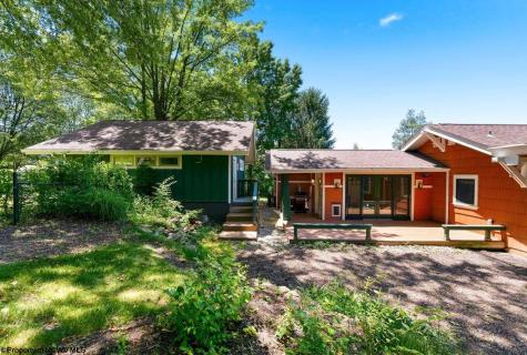 895 Fairfax Drive Morgantown WV 26505