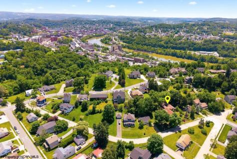 895 Fairfax Drive Morgantown WV 26505