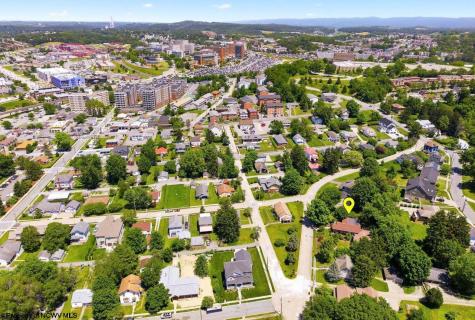 895 Fairfax Drive Morgantown WV 26505