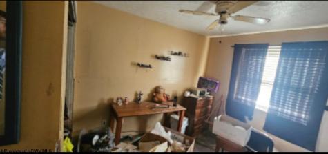 107 Kelly Street Clendenin WV 25045