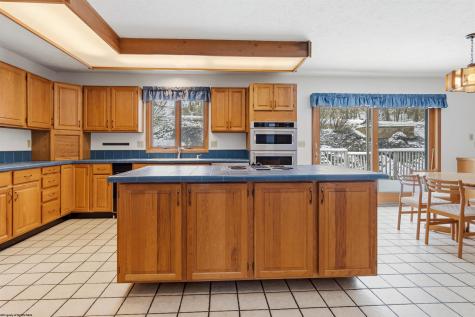 959 Southpoint Circle Morgantown WV 26505