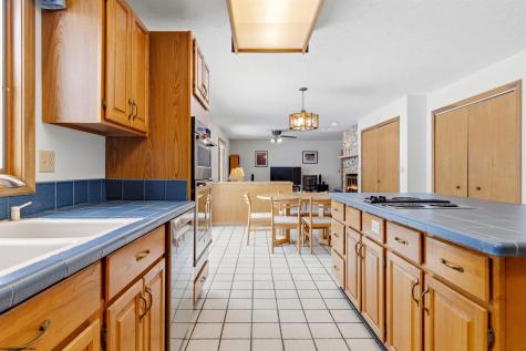 959 Southpoint Circle Morgantown WV 26505